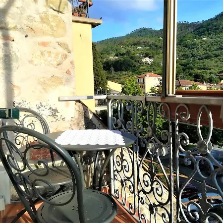 La Loggia Pensión Levanto