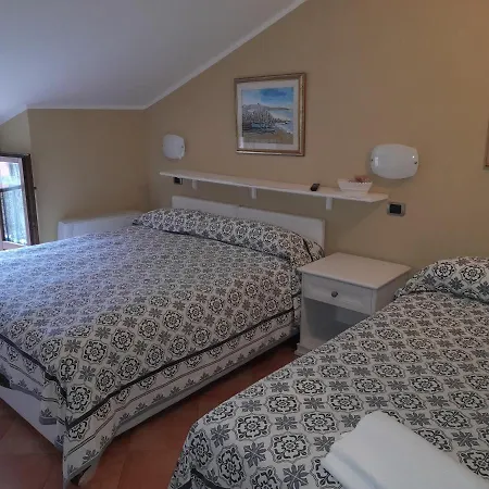 La Loggia Pensión Levanto