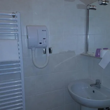 Pensión La Loggia 4*